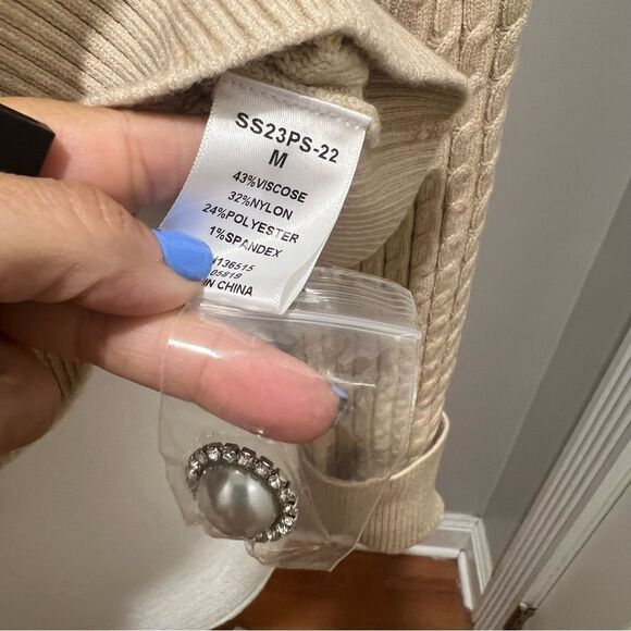 NWT Revolve Stitches and Stripes Lilit Turtleneck in Latte womens size medium - Picture 14 of 16